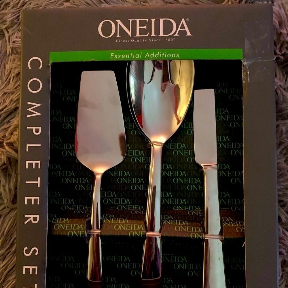 Oneida Essential Additions Completer Set NIB - Picture 2 of 3